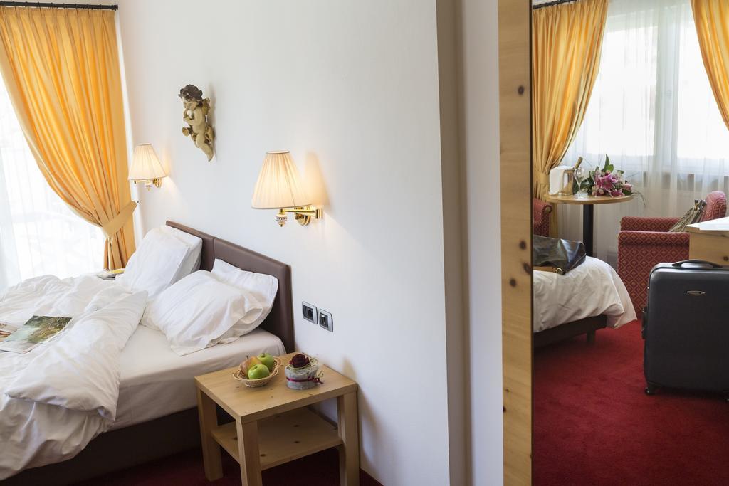 Hotel Diamant 4*