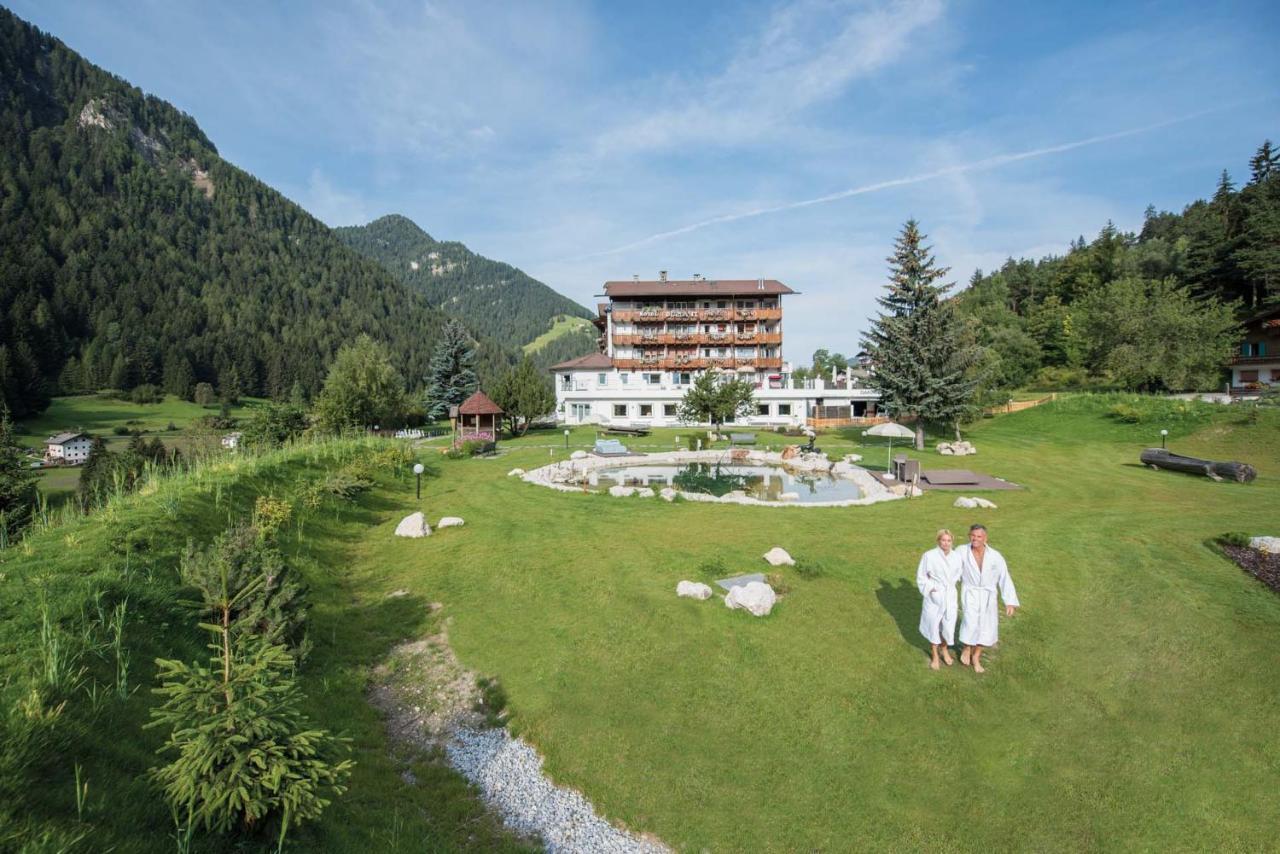 Hotel Diamant 4*